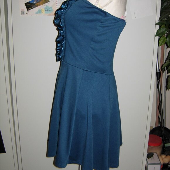 Nina Piu Strapless Ruffle Front Dress M - Picture 4 of 6